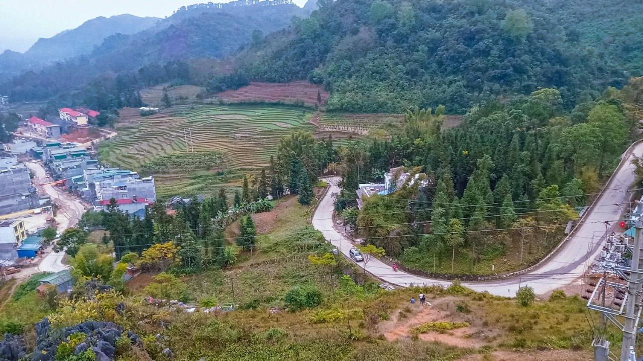 Cici Homestay Dong Van Eksteriør billede
